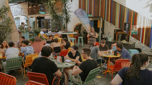 PubQuiz der Jungen Kirche und Denk Dich Neu in der Bunt Bar.